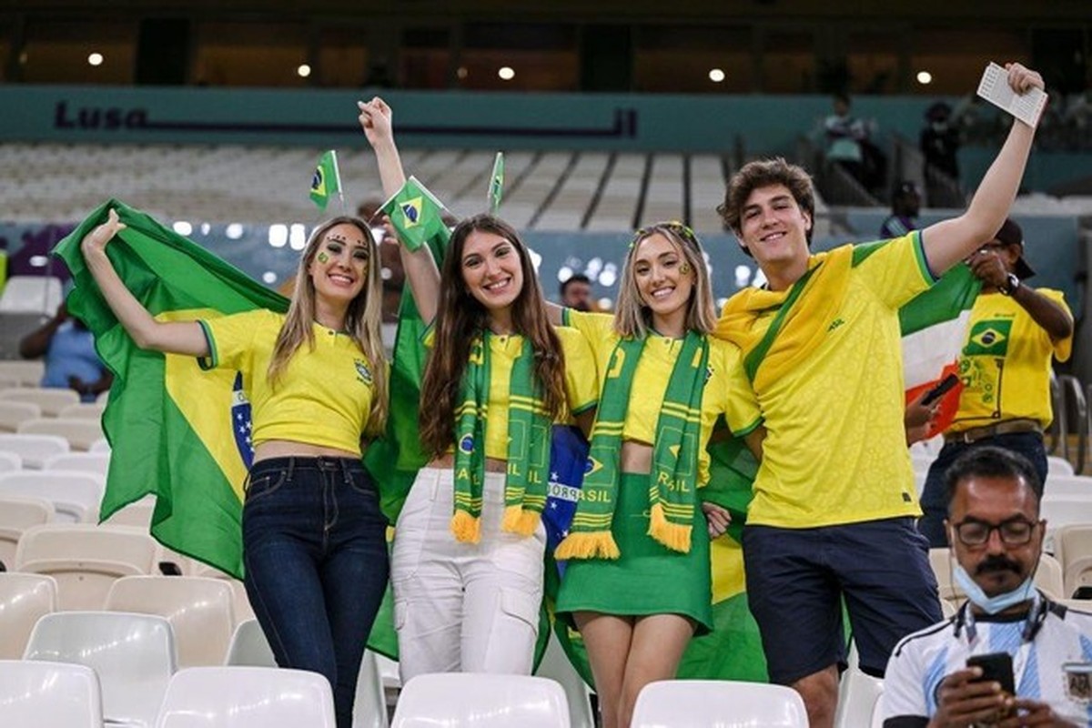 Xuyt xoa nhan sac CDV nu Brazil tren khan dai World Cup 2022