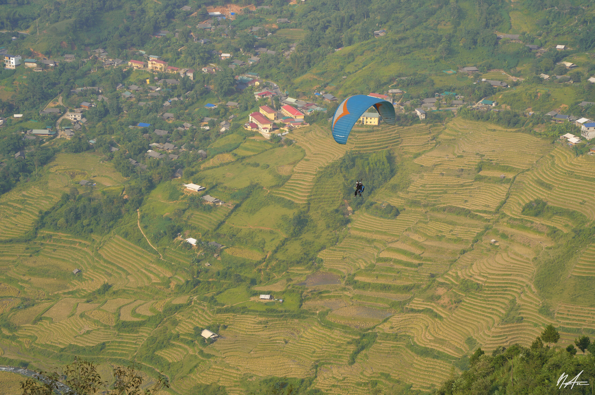 Du khach nuom nuop do ve Mu Cang Chai 