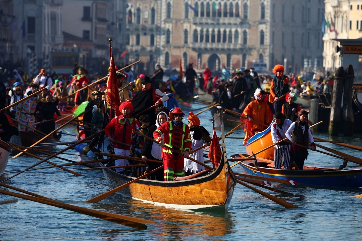 View - 	Lễ hội hóa trang hấp dẫn ở Venice thu hút hàng nghìn người
