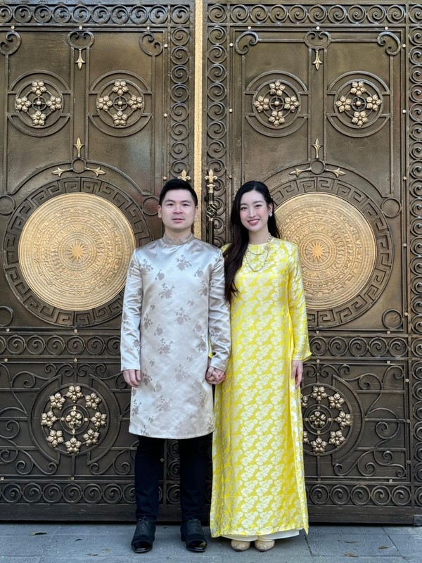 Do My Linh va chong mac ao dai du xuan