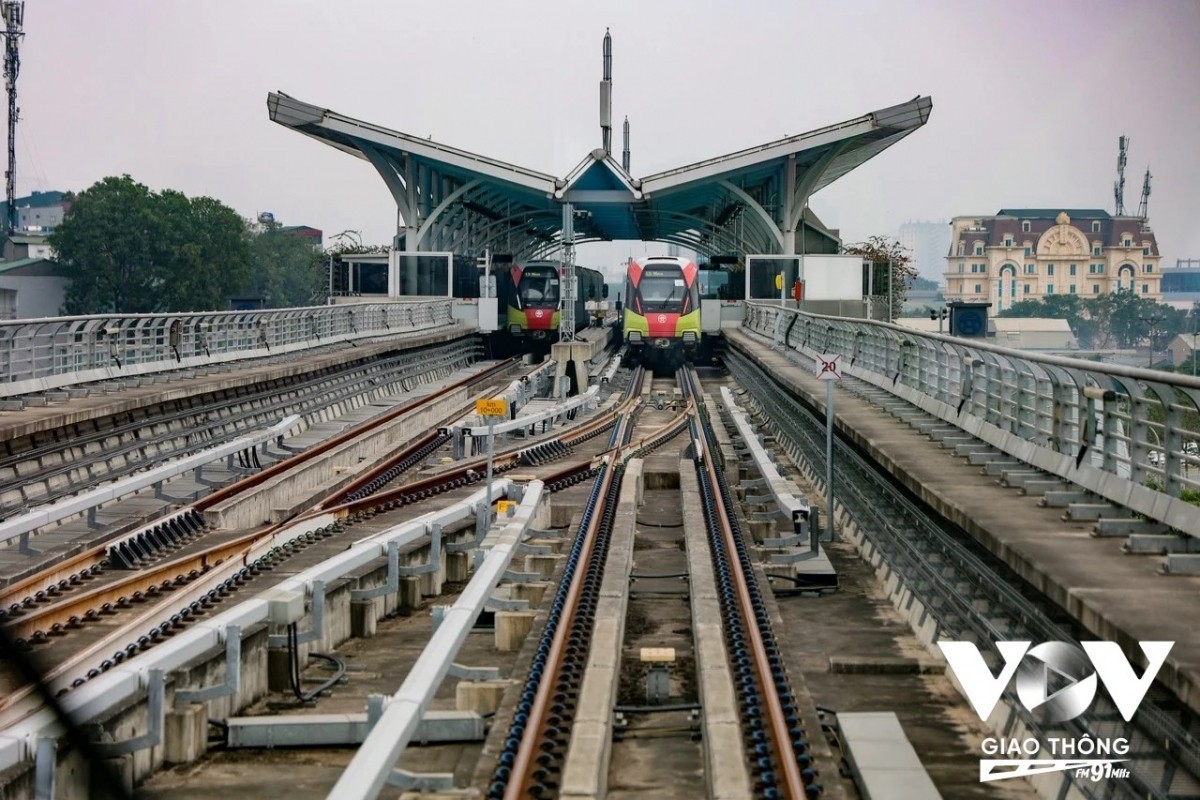 Gap rut dao tao lai tau tuyen Metro Nhon – Ga Ha Noi