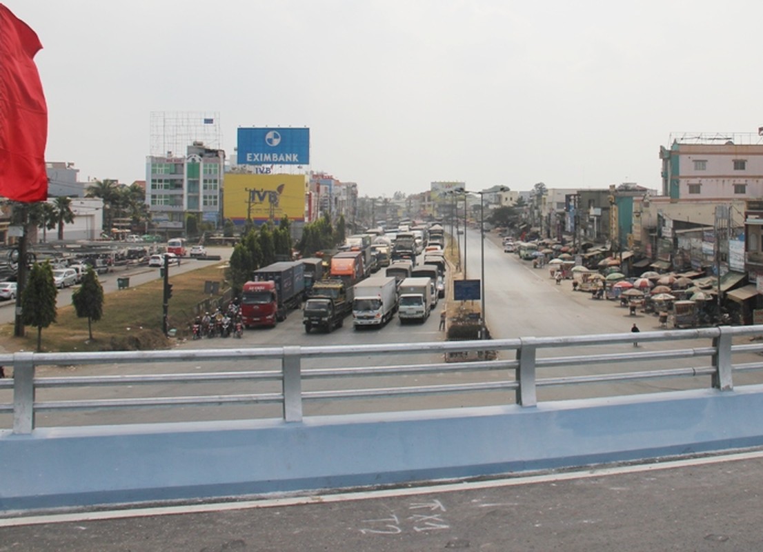 “Khai tu” diem nong ket xe o nga tu Vung Tau