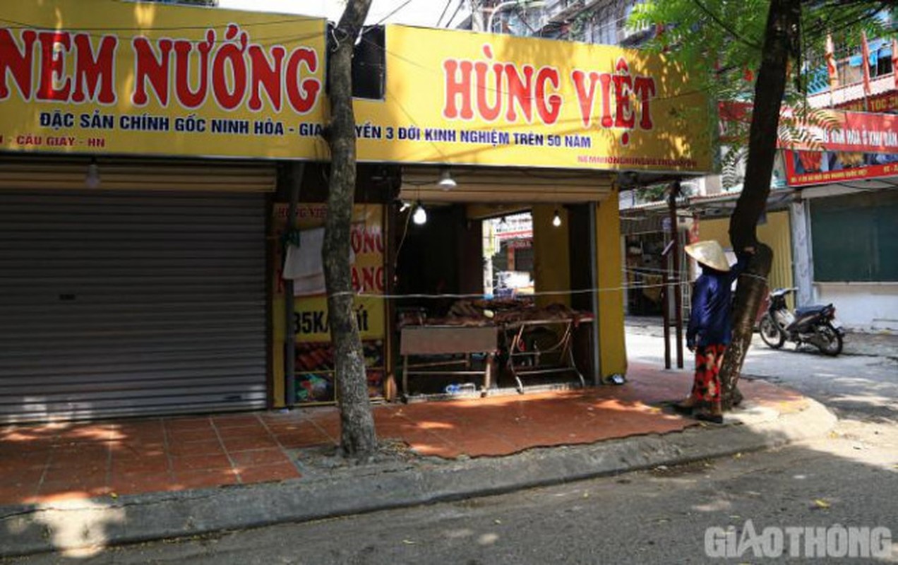 Nguoi Ha Noi den nha hang, tiem nail mua rau cu ngay gian cach-Hinh-5