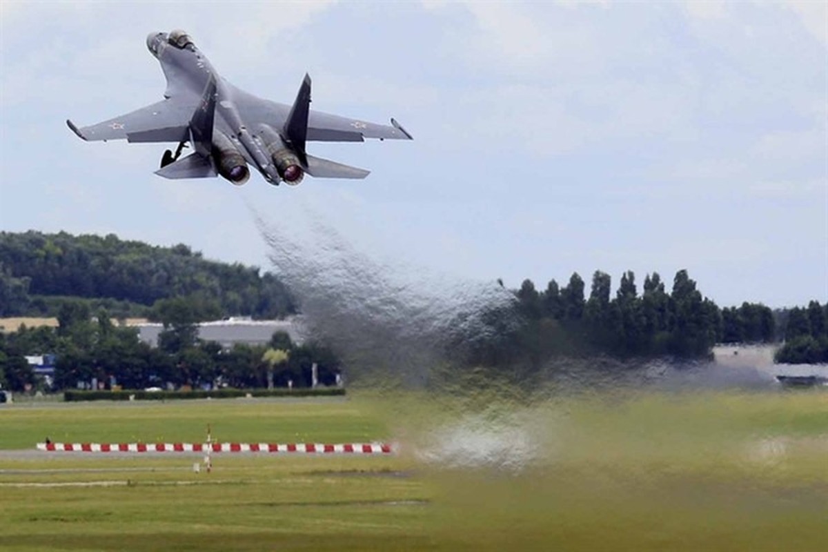 Suc manh tiem kich tu than Su-35 Nga lot vao “mat xanh” cua Iran-Hinh-6