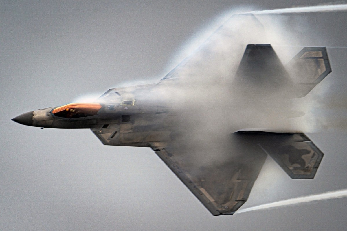 Lo thoi diem My dua tiem kich F-22 Raptor ve nghi huu-Hinh-2