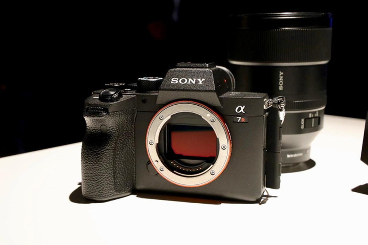 May anh Sony A7R IV ra mat hoanh trang, gia 81 trieu dong-Hinh-2