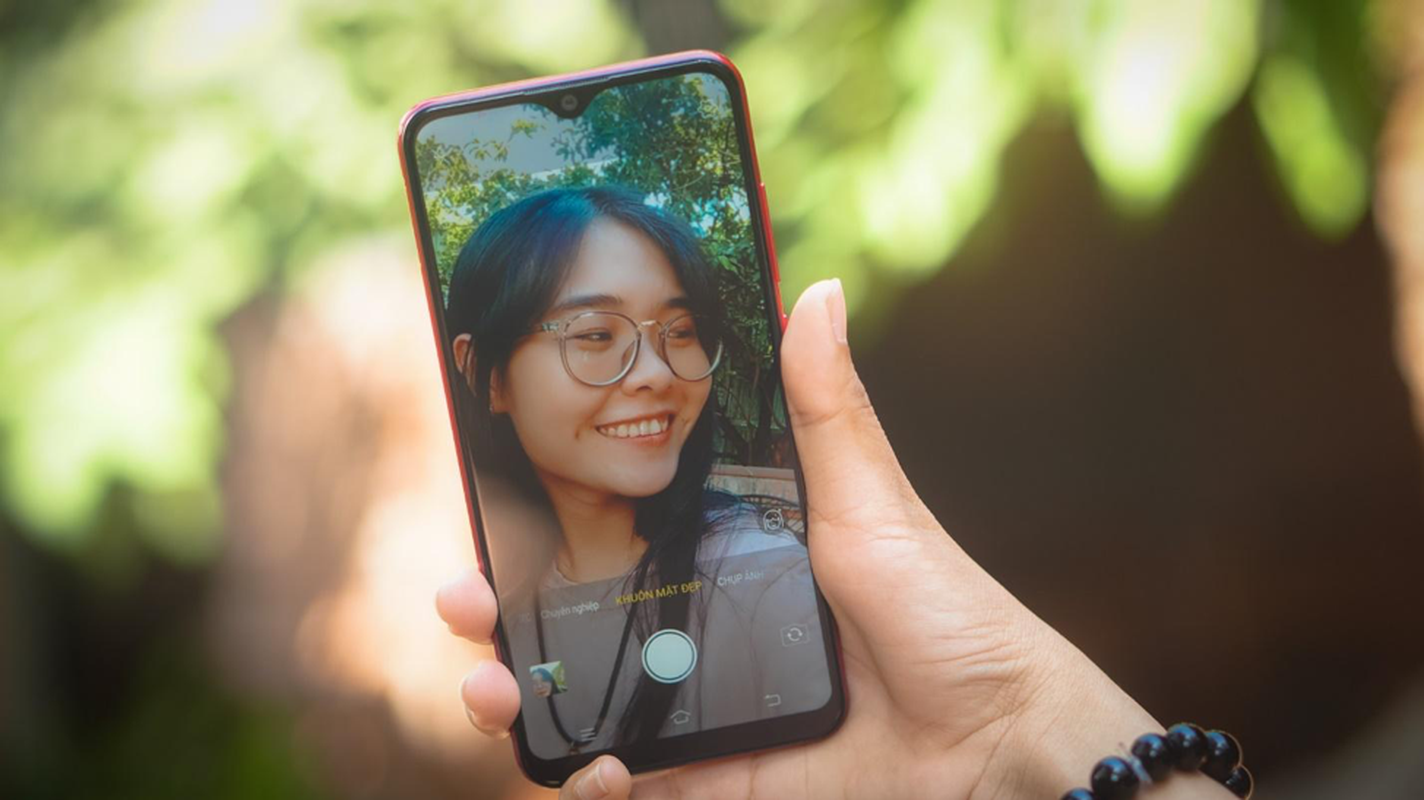 Top smartphone chup anh dep nhat tam gia 4 trieu dong 2019-Hinh-4