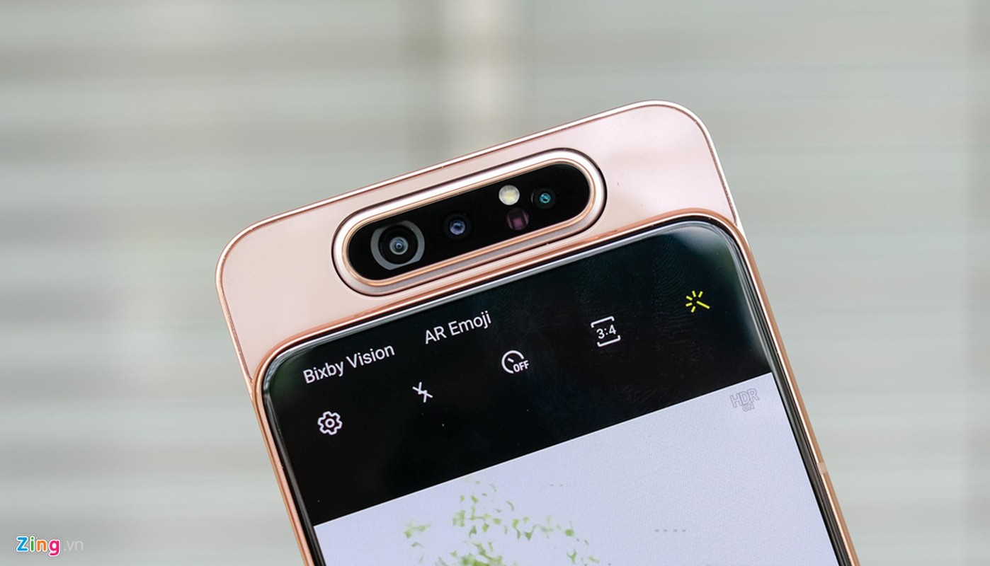 So sanh Galaxy A80 va Oppo Reno: Sieu pham tam gia 15 trieu-Hinh-4