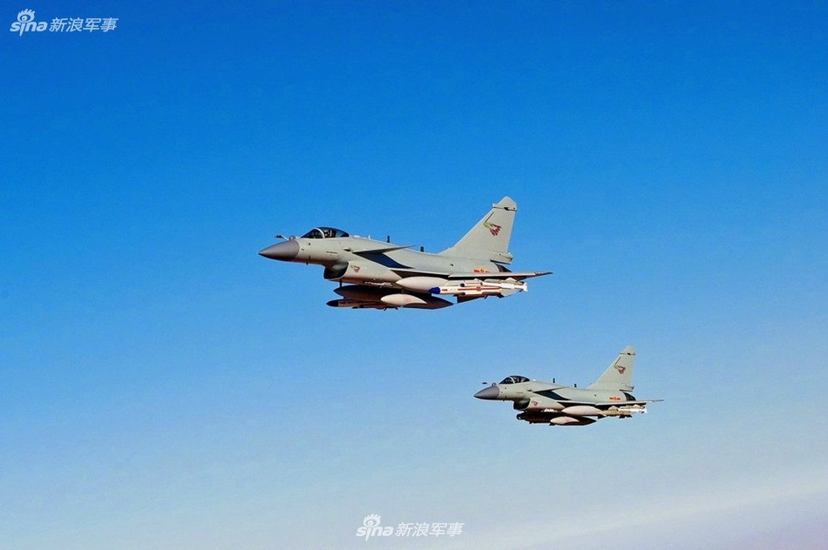 Do suc J-10C va F-16V: Tiem kich Trung Quoc khong co cua thang?-Hinh-4