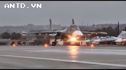 Cho Su-34 tap ha canh tren duong cao toc, Nga co toan tinh gi?-Hinh-10
