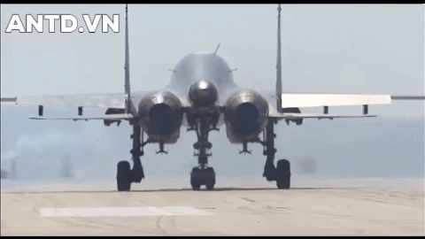 Cho Su-34 tap ha canh tren duong cao toc, Nga co toan tinh gi?-Hinh-11