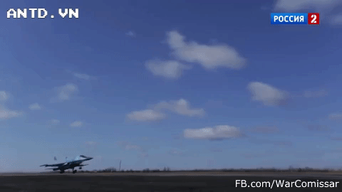 Cho Su-34 tap ha canh tren duong cao toc, Nga co toan tinh gi?-Hinh-9
