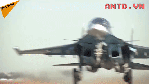 Cho Su-34 tap ha canh tren duong cao toc, Nga co toan tinh gi?