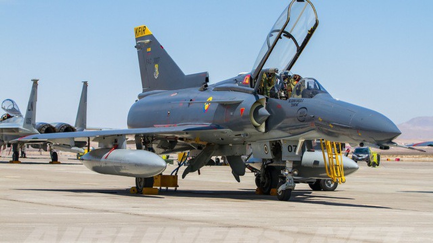 Bi phan doi mua Mirage 5, Pakistan xoay sang Kfir de doi dau An Do?-Hinh-7