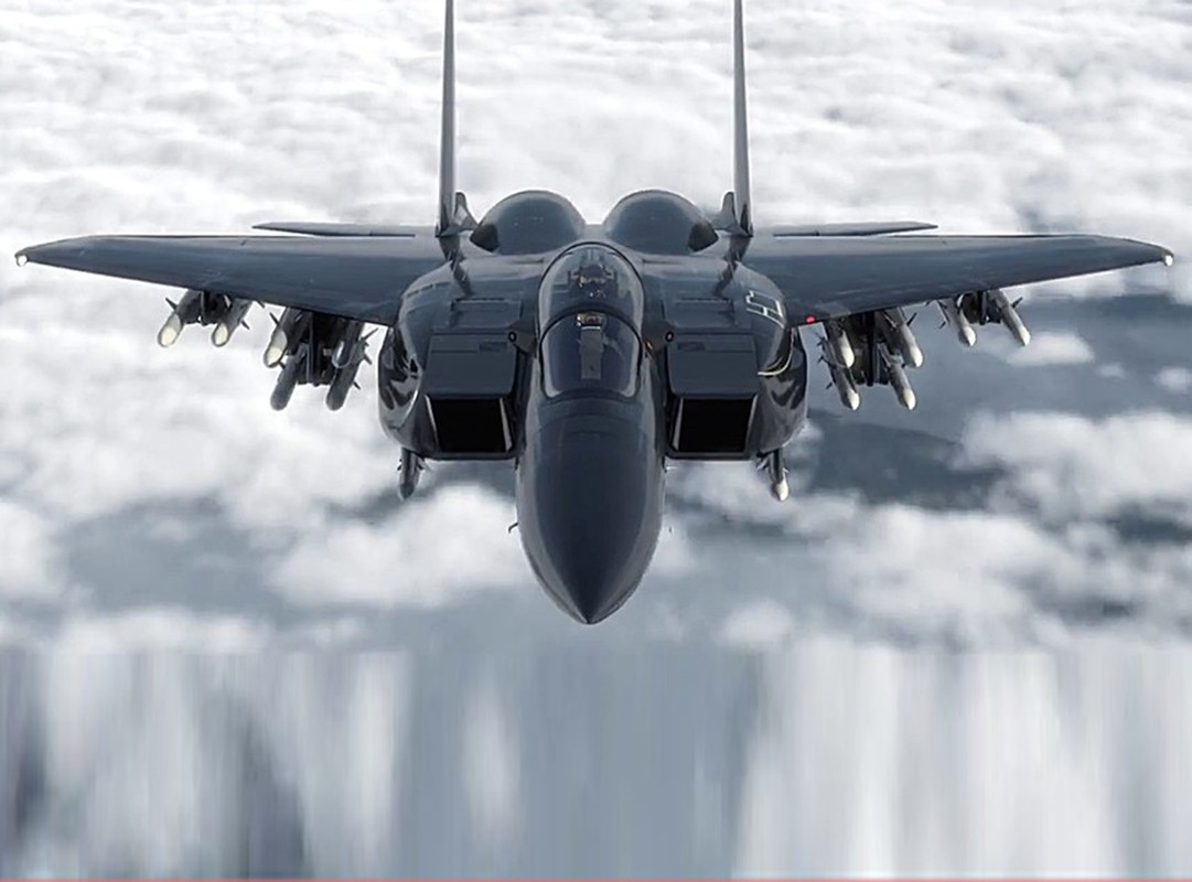 Chon may bay chien dau cho 2020: Duc bo F-35 de lay F-15EX, vi sao?