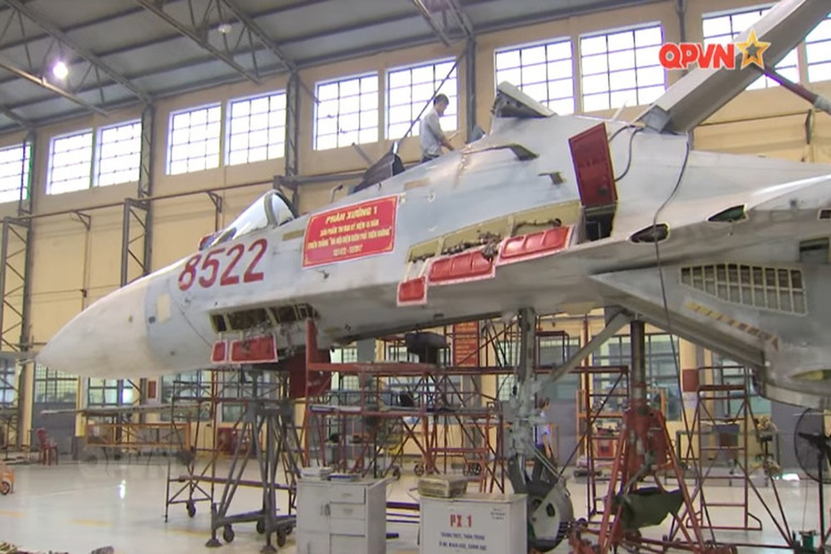 Viet Nam sap nhan lai tiem kich Su-27UBK sau dai tu o Belarus-Hinh-5