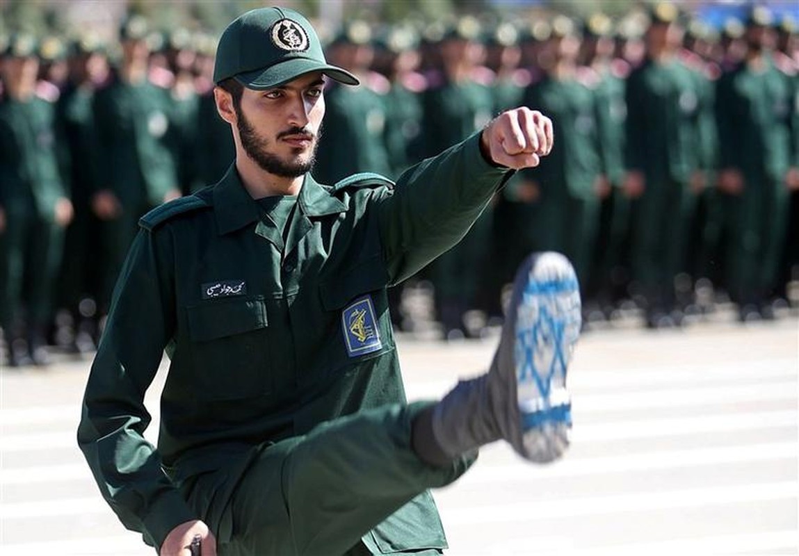 Ve binh cach mang Iran: Suc manh the luc quyet dinh don tra thu My-Hinh-7