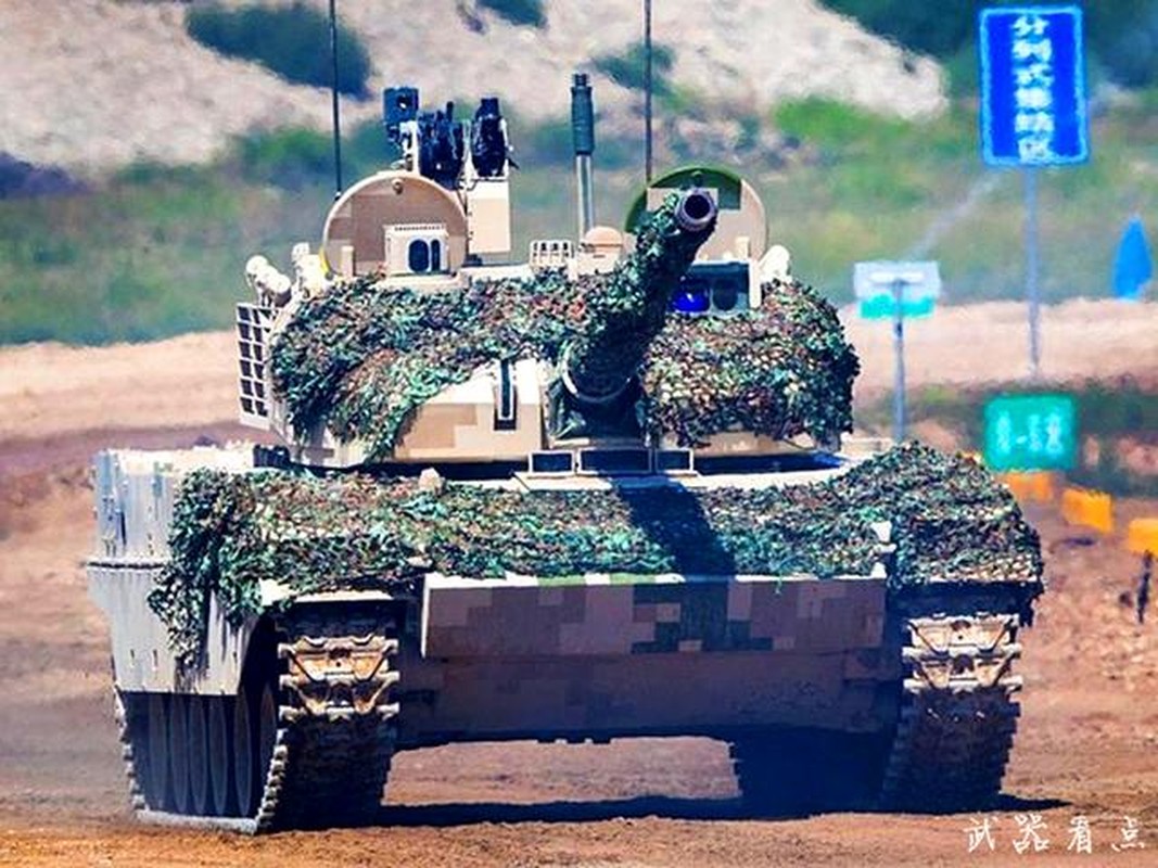 Trung Quoc khoe xe tang hang nhe Type15, ha duoc T-90S An Do tu 2000m?-Hinh-11