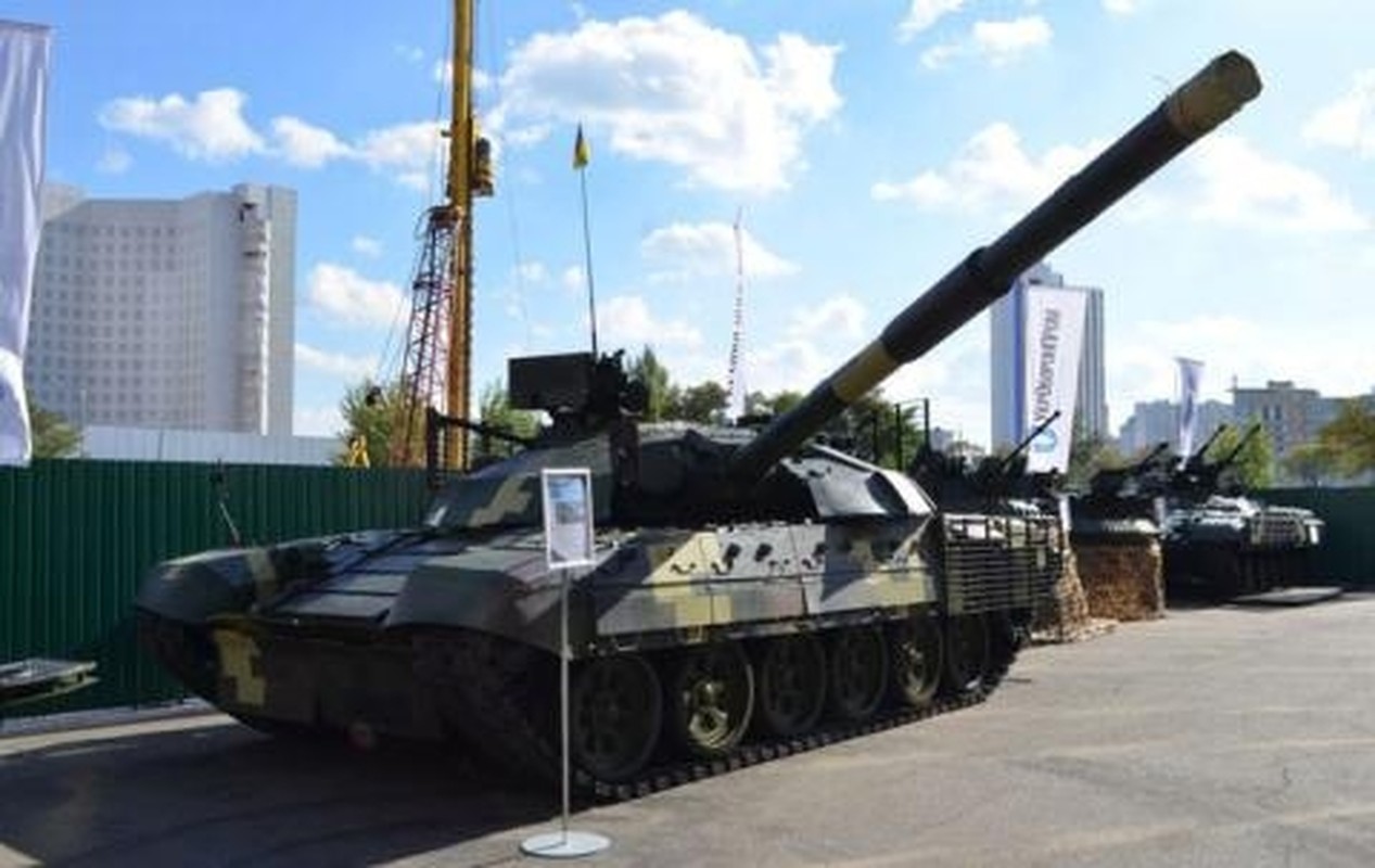 Tang thiep giap Ukraine manh len gap boi khi tiep nhan T-72AMT-Hinh-2