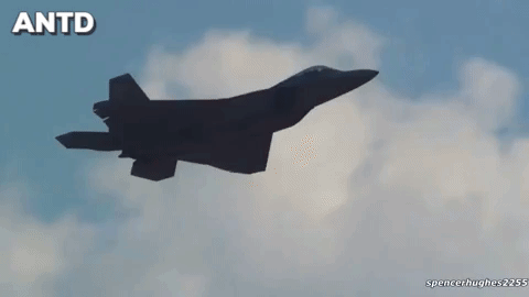 My dua phi doi F-22 Raptor ve nuoc... Iran tam thoat hiem nguy can ke?-Hinh-17