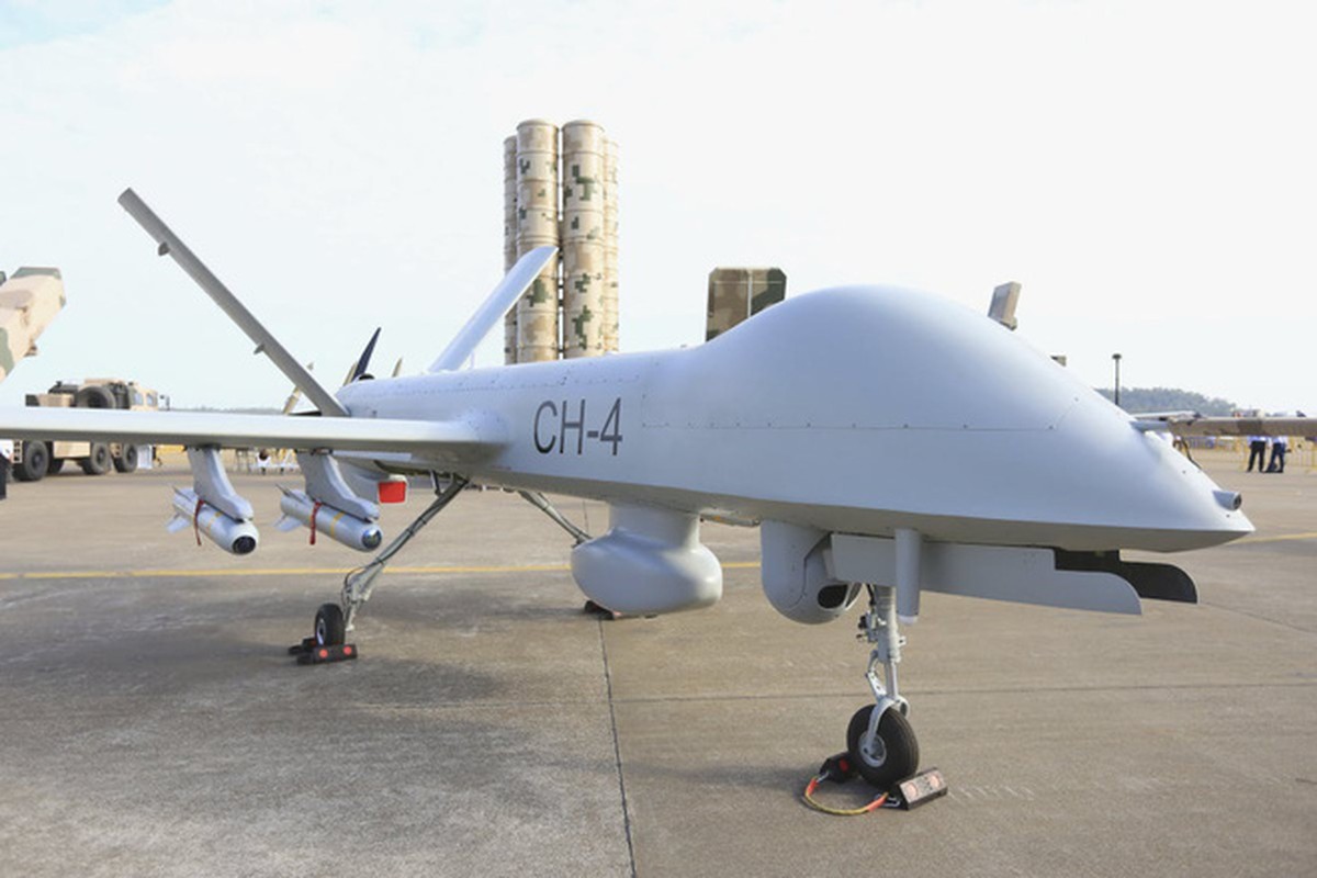 UAV CH-4 Trung Quoc “nhai” hang My: Gia re di kem chat luong kem