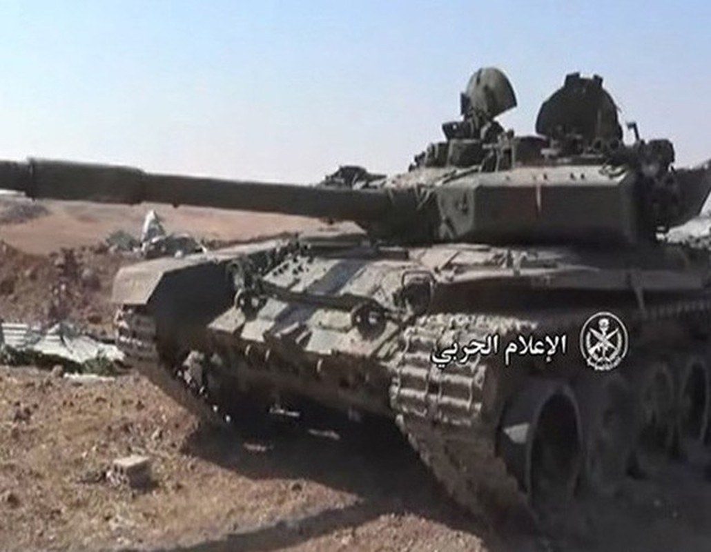 Phien quan HTS lay dau ra xe tang T-90 cuc manh de tan cong Syria?-Hinh-12