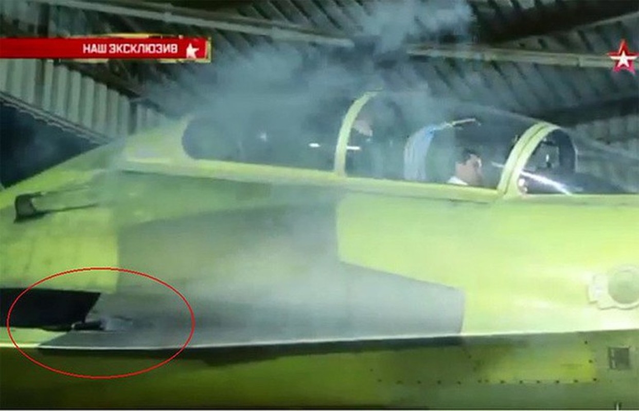 UAV quoc bao Tho Nhi Ky bi phao cao toc tren Su-35 Nga 