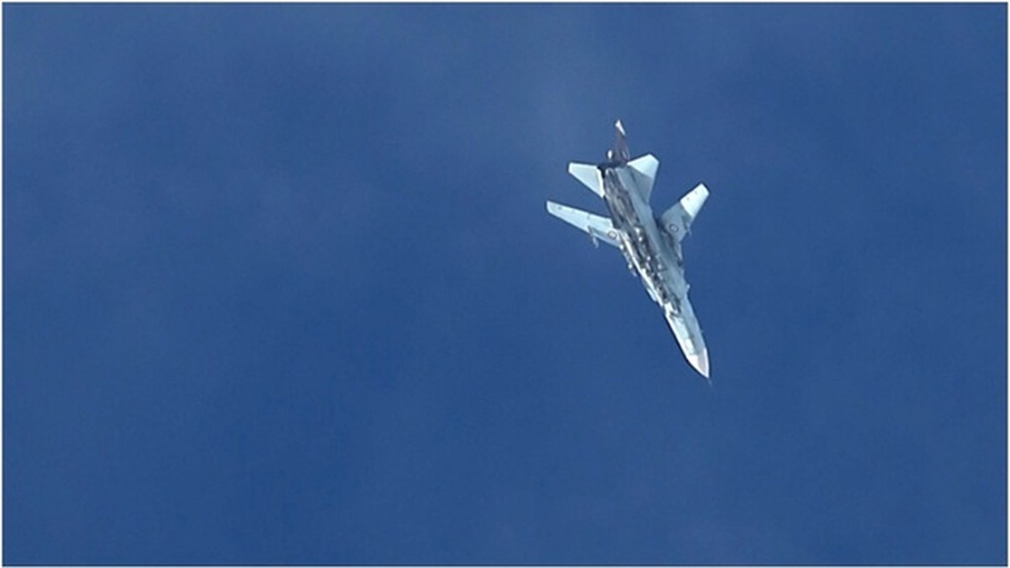 Khong can bat radar, chien co Tho Nhi Ky van “van co” Su-24 Syria de dang-Hinh-5