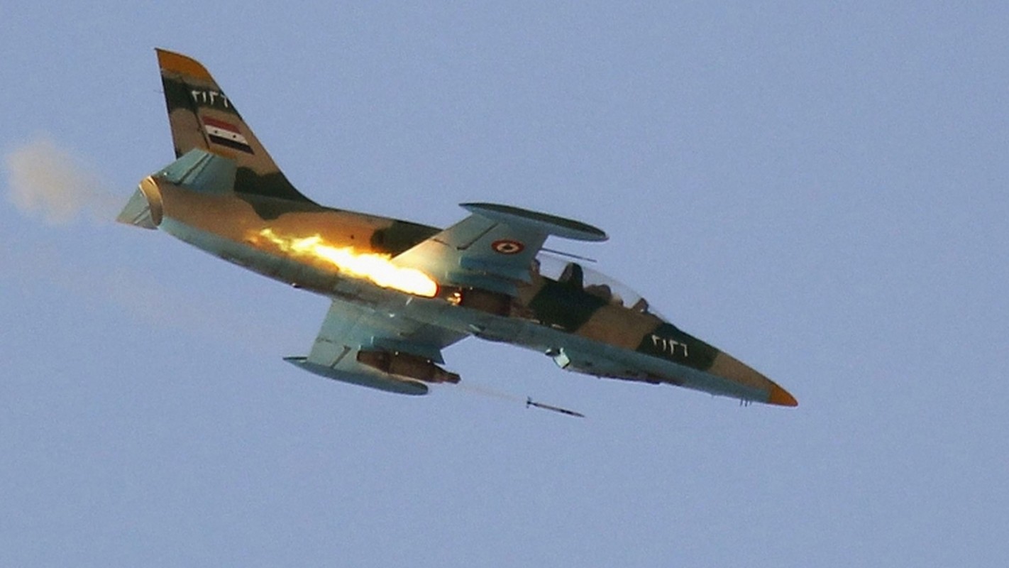 Sau Su-24MK... L-39 Syria tiep tuc tro thanh 