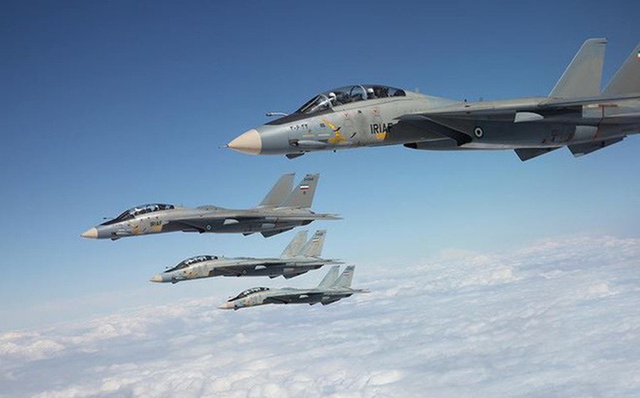 Che MiG-35 cua Nga... Trung Quoc xui Iran va Syria mua “quoc bao” gia re J-10