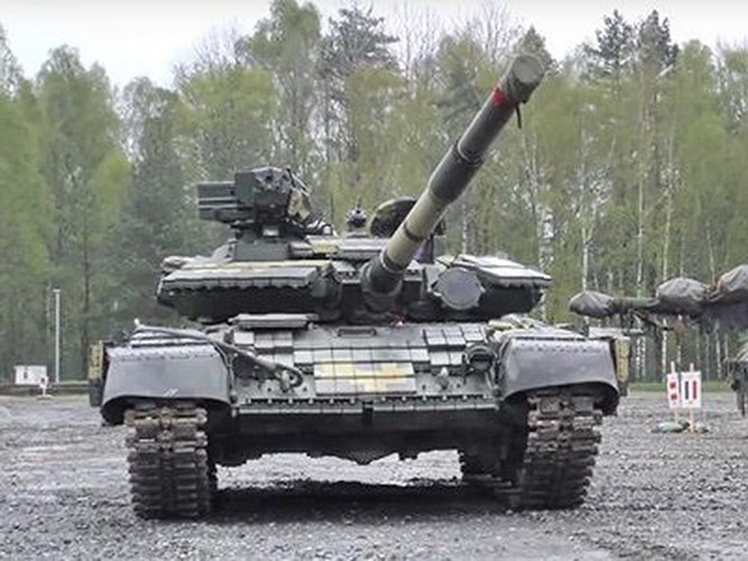 Suc manh xe tang T-64BV duoc Ukraine 