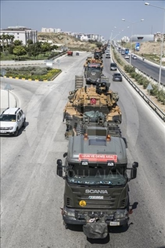 Tho Nhi Ky dua xe tang M60TM den Idlib, san sang 