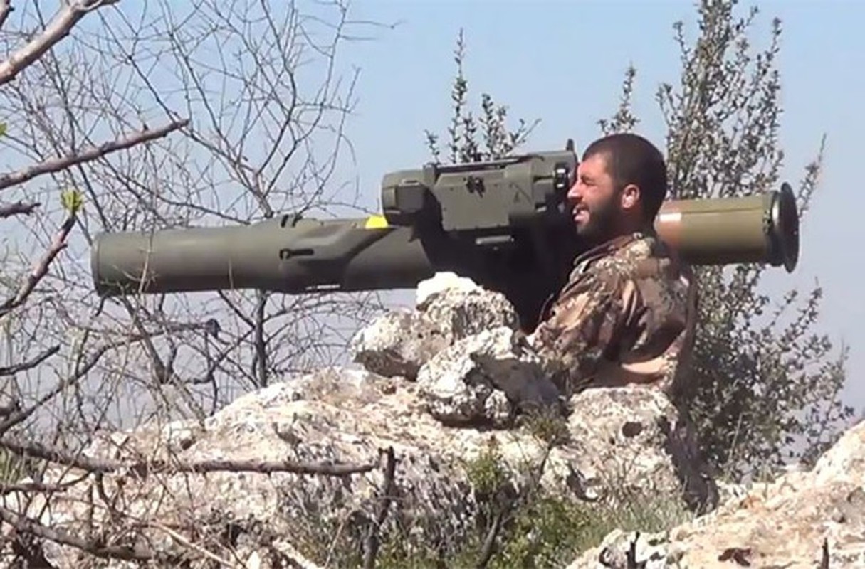 Ten lua chong tang TOW-2A: “Ac mong kinh hoang” cua xe tang Syria va Tho Nhi Ky-Hinh-13