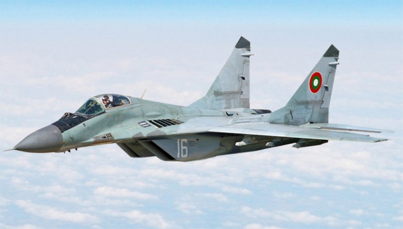 Bulgaria bo MiG-29 cua Nga de mua F-16 Block 70/72 cua My la hoan toan hop ly-Hinh-3