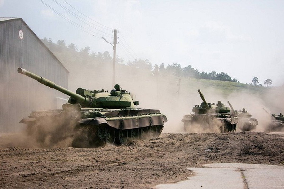 Du thua xe tang T-62M loai bien, Nga tang cho Syria hang tram chiec, do ton phi thao do-Hinh-12