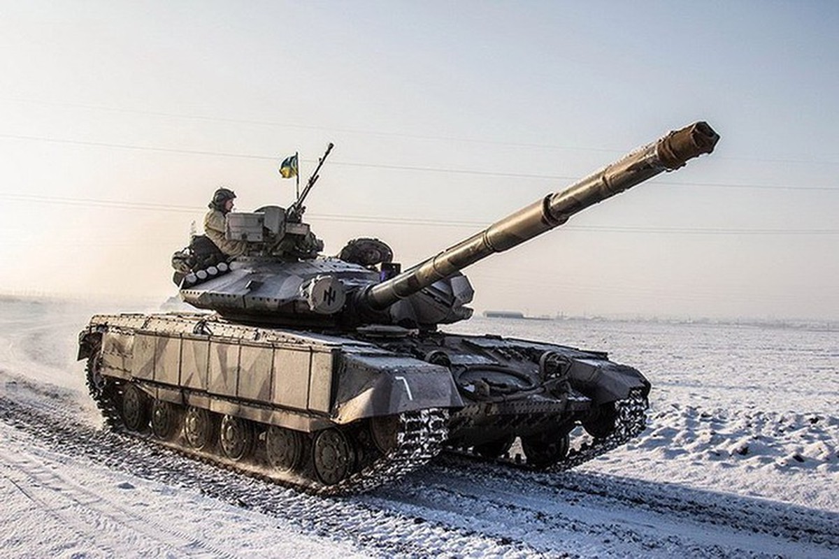 Tan dung hang thua tu Nga, Ukraine tao goi nang cap tang T-64B1M ban re khap noi-Hinh-13