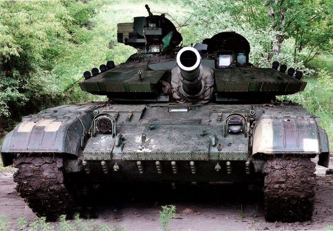 Tan dung hang thua tu Nga, Ukraine tao goi nang cap tang T-64B1M ban re khap noi-Hinh-19
