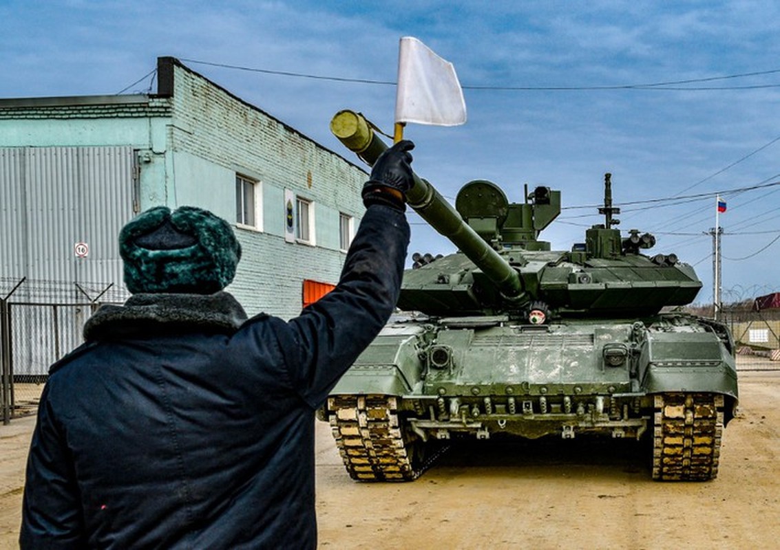 Su doan can ve Tamanskaya cua Nga tiep nhan lo tang T-90M Proryv-3 dau tien-Hinh-10