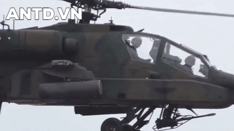 Chua kip thi uy, AH-64E Apache An Do da phai ha canh khan cap tren.. canh dong-Hinh-24
