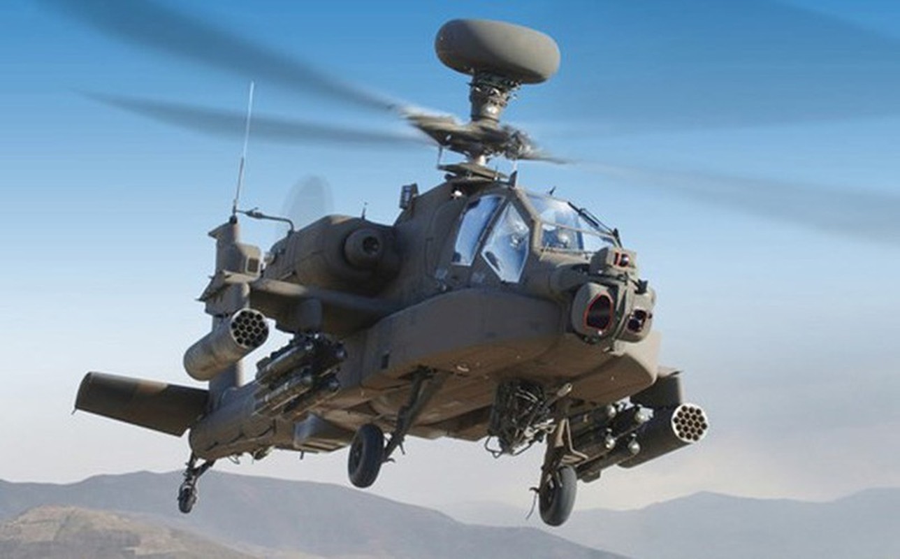 Chua kip thi uy, AH-64E Apache An Do da phai ha canh khan cap tren.. canh dong-Hinh-4