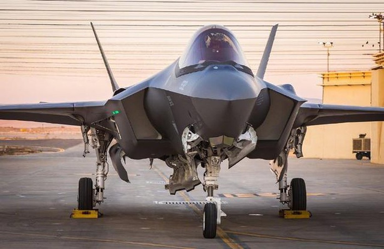 Israel lon tieng de doa se dung F-35 tieu diet het phong khong S-300 cua Syria-Hinh-8