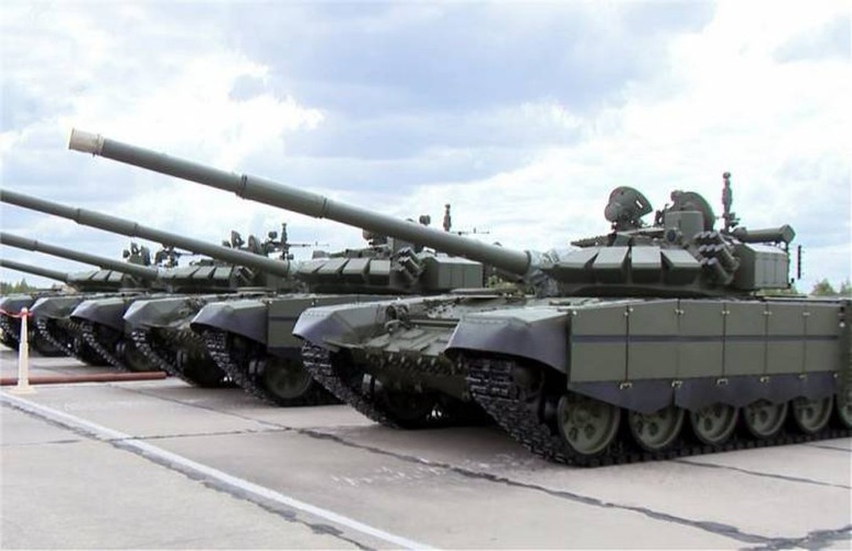 Belarus ngay cang co them nhieu xe tang T-72B3... Ba Lan lo ngay ngay