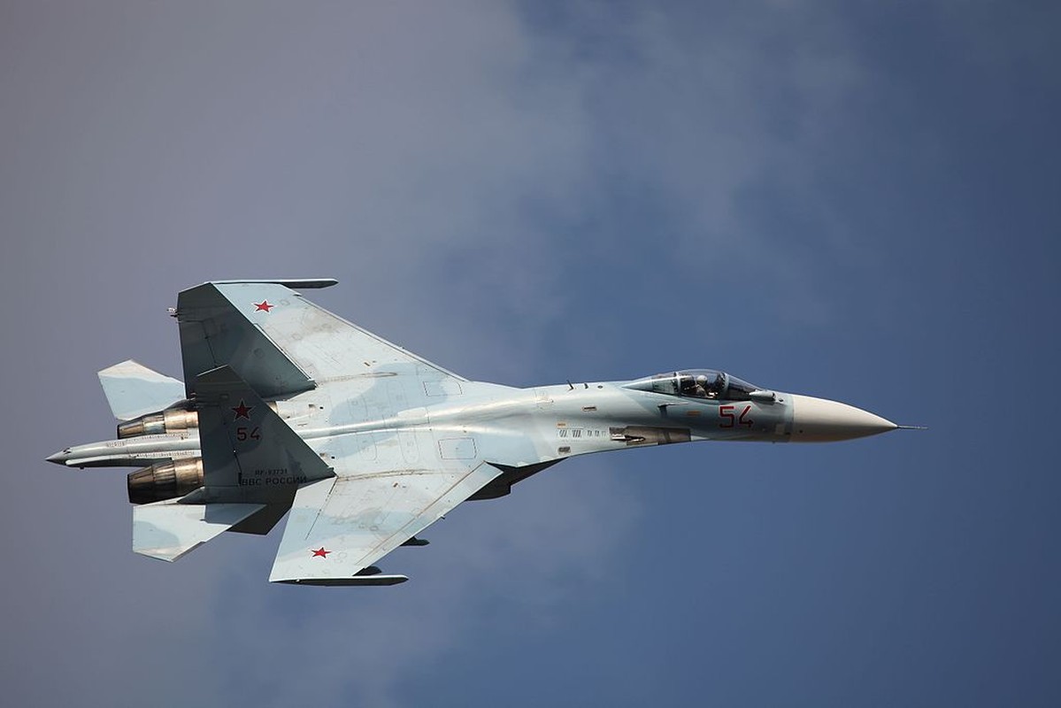 Bi mat Su-27 Lien Xo: Ra doi dua tren cong nghe F-15 cua My-Hinh-5