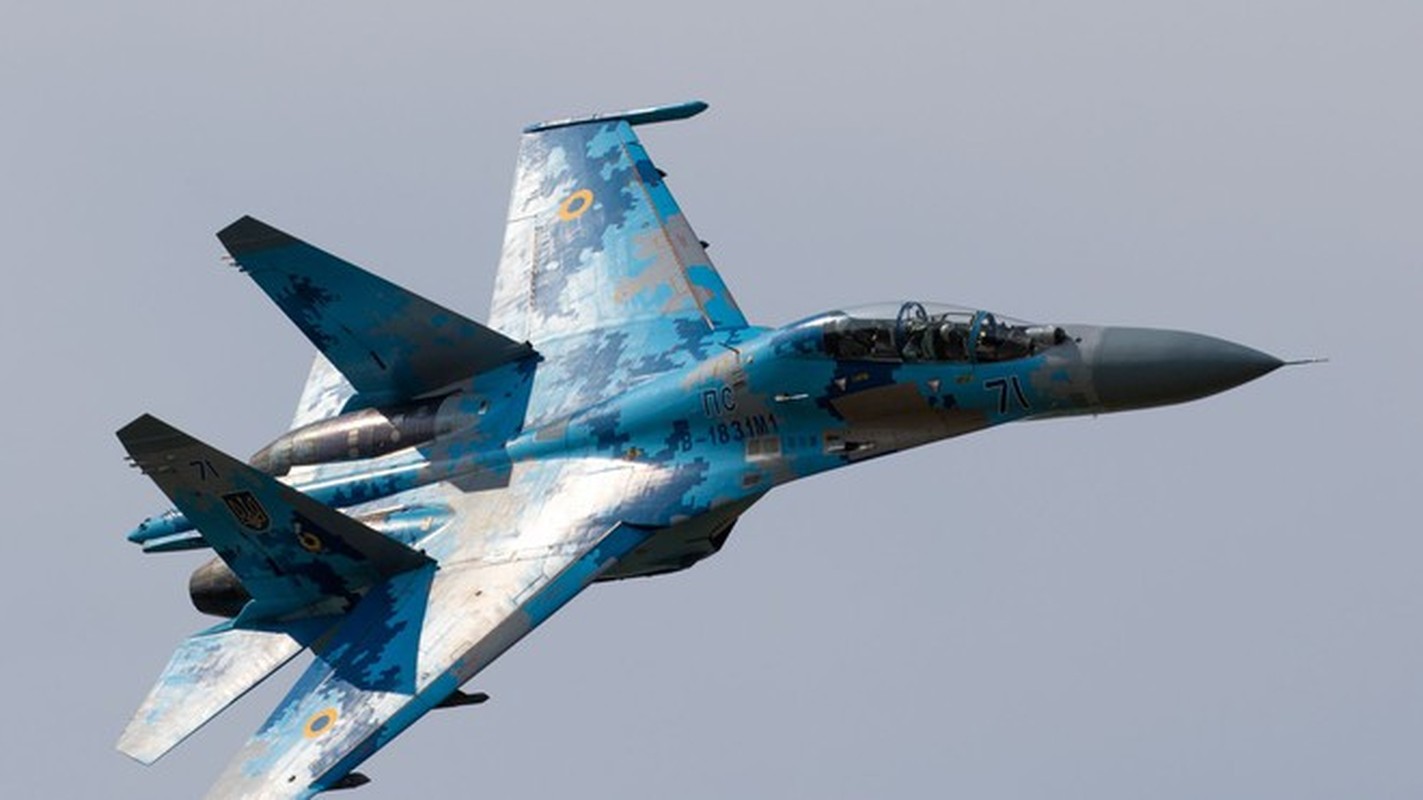 Bi mat Su-27 Lien Xo: Ra doi dua tren cong nghe F-15 cua My-Hinh-7