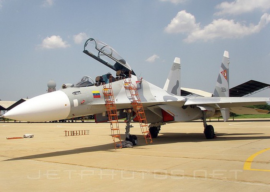 Venezuela de doa dung Su-30MK2 mang ten lua Kh-31 ban ha tau chien My-Hinh-2
