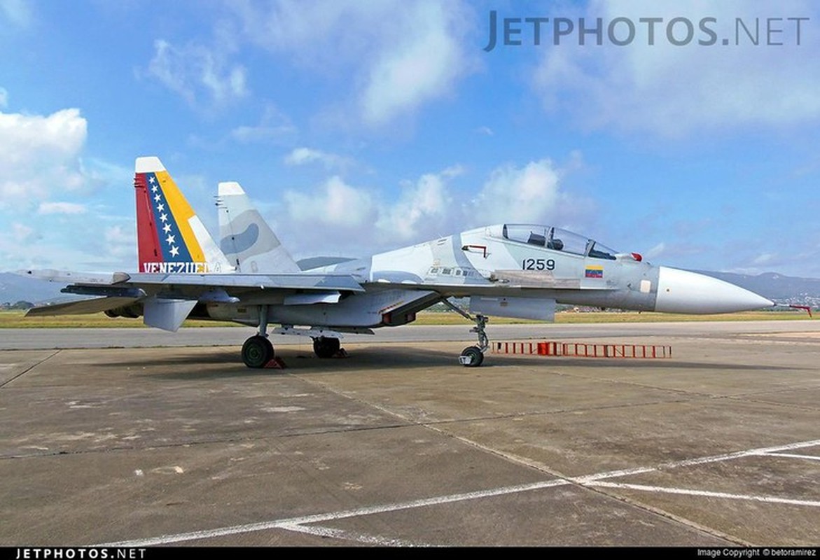 Venezuela de doa dung Su-30MK2 mang ten lua Kh-31 ban ha tau chien My-Hinh-6