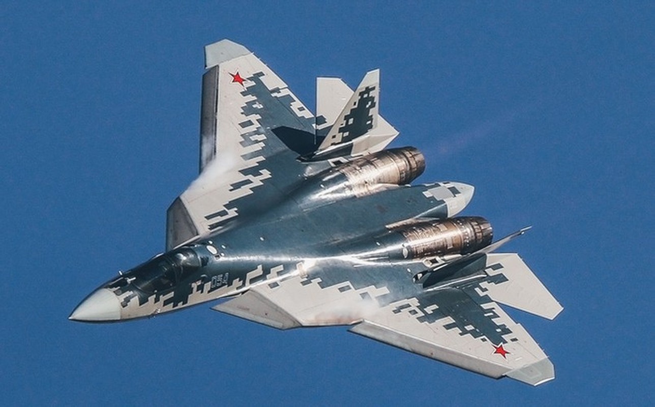 Nong: Tiem kich Su-57 