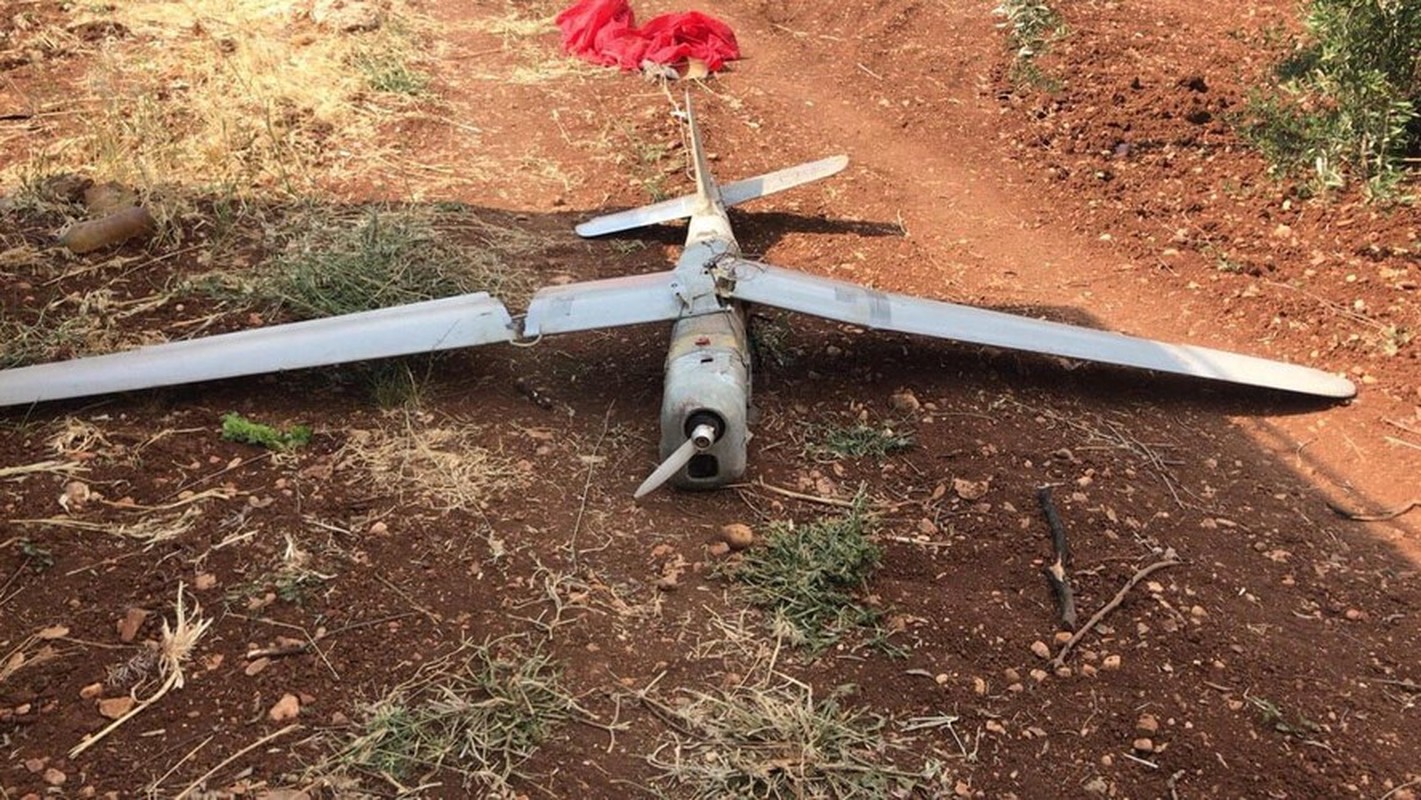 Bi Tho Nhi Ky ban ha 2 UAV, Nga tuc gian tan cong dap tra-Hinh-5