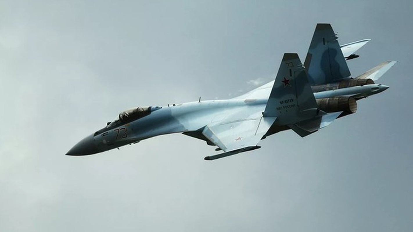 Nga gap rut lap rap hang loat tiem kich Su-35 de giao cho khach hang-Hinh-14