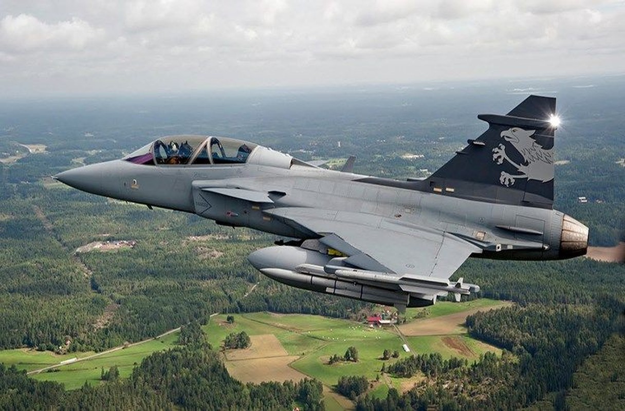 Tiem kich JAS-39 Gripen Thuy Dien cuc co dong, co 